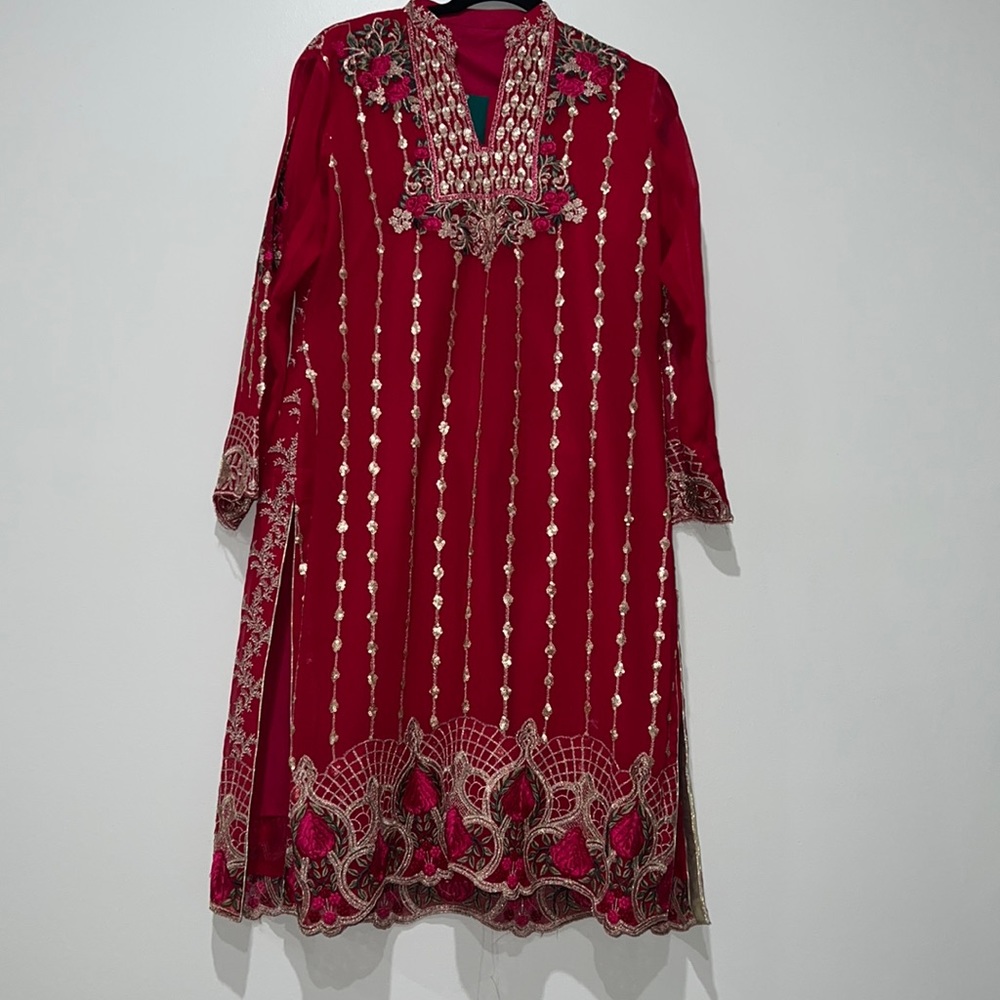 Pakistani Fancy 3pc Shalwaar Kameez